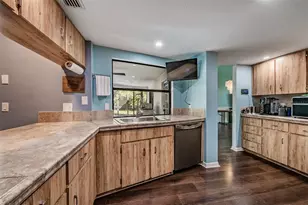 9020 Tournament Dr, Hudson, FL 34667 - Photo 11