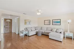 2997 Kenilwick Dr S, Clearwater, FL 33761 - Photo 5