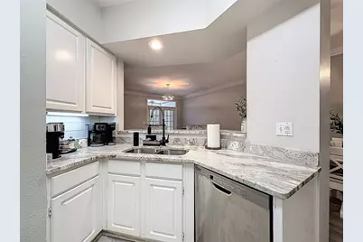 1203 Bay Club Circle #1203, Tampa, FL 33607 - Photo 21