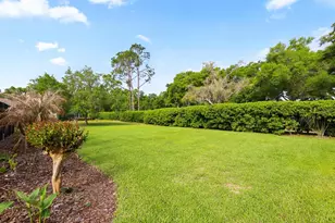 5208 Laurel Pointe Dr, Valrico, FL 33596 - Photo 55