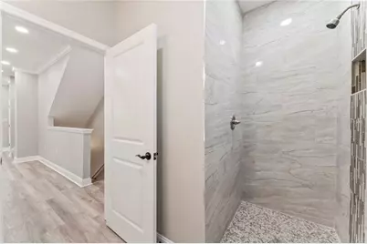 809 W Linebaugh Avenue #1B, Tampa, FL 33612 - Photo 11