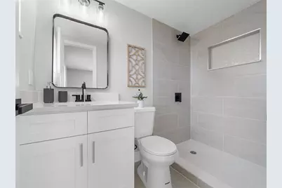 1426 W Yukon Street, Tampa, FL 33604 - Photo 15