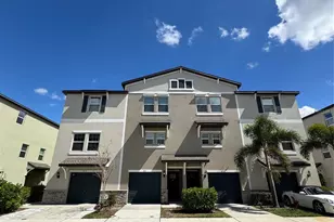 840 Tennyson Mill Cir, Tampa, FL 33619 - Photo 1