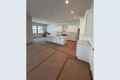 4405 W Ballast Point Boulevard, Tampa, FL 33611 - Photo 3