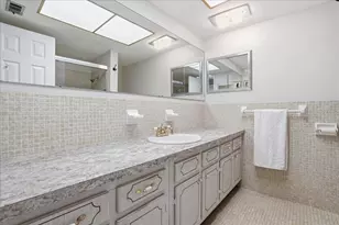 1847 Shore Dr S, South Pasadena, FL 33707 - Photo 19