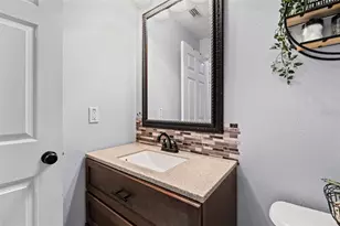 31001 Midtown Ct, Wesley Chapel, FL 33545 - Photo 31