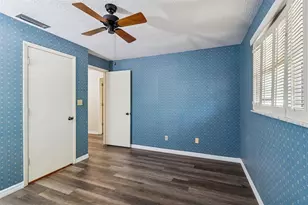 2027 Park St N, Saint Petersburg, FL 33710 - Photo 47