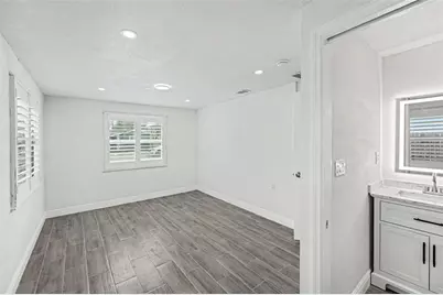 318 Bath Street, Tarpon Springs, FL 34689 - Photo 23