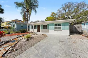 318 Bath St, Tarpon Springs, FL 34689 - Photo 3