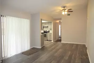 631 Sandy Creek Dr, Brandon, FL 33511 - Photo 9