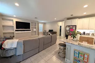 7545 Pool Compass Loop, Wesley Chapel, FL 33545 - Photo 3