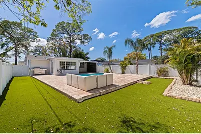 737 62nd Avenue N, Saint Petersburg, FL 33702 - Photo 33