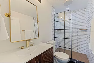 737 62nd Avenue N, Saint Petersburg, FL 33702 - Photo 11