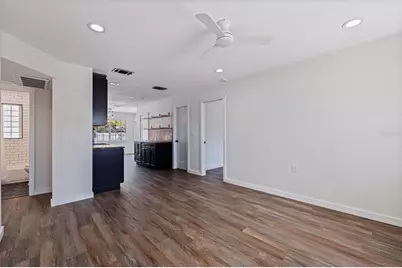 737 62nd Avenue N, Saint Petersburg, FL 33702 - Photo 7