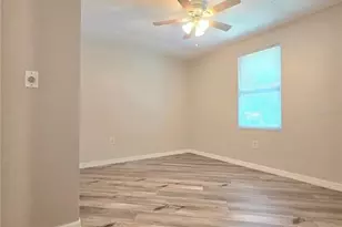 37408 Marta Ave, Zephyrhills, FL 33542 - Photo 29