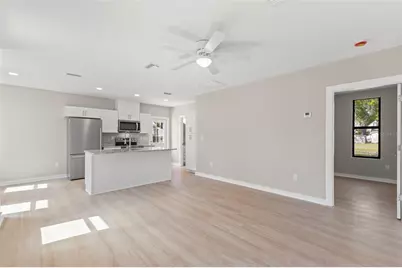 3901 45th Avenue N, Saint Petersburg, FL 33714 - Photo 3