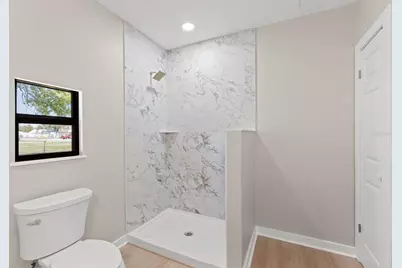 3901 45th Avenue N, Saint Petersburg, FL 33714 - Photo 23