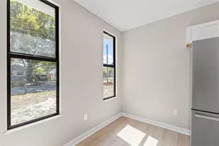 3901 45th Ave N, Saint Petersburg, FL 33714 - Photo 13