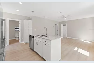3901 45th Avenue N, Saint Petersburg, FL 33714 - Photo 13