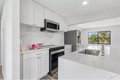 1023 Deer Run, Venice, FL 34293 - Photo 7