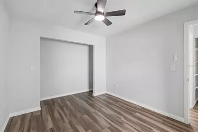 1023 Deer Run, Venice, FL 34293 - Photo 15