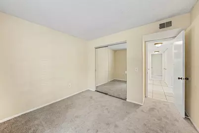 14319 Hanging Moss Circle #101, Tampa, FL 33613 - Photo 17