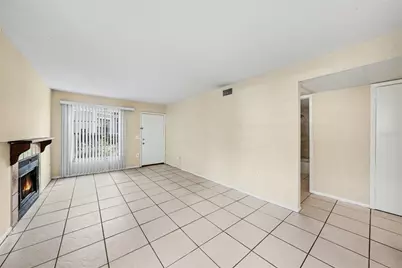 14319 Hanging Moss Circle #101, Tampa, FL 33613 - Photo 11