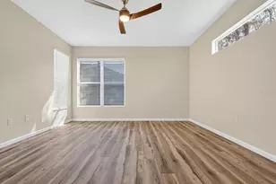 6002 Martinglade Pl, Lithia, FL 33547 - Photo 23