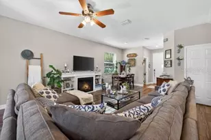 6905 Old Benton Dr, Apollo Beach, FL 33572 - Photo 7