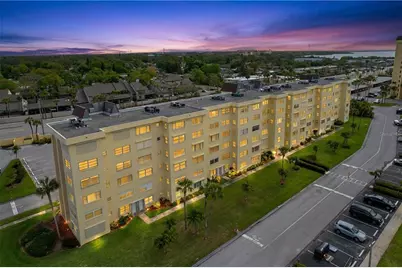 4650 Cove Circle #209, Saint Petersburg, FL 33708 - Photo 47