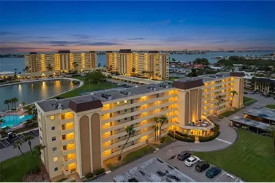 4650 Cove Circle #209, Saint Petersburg, FL 33708 - Photo 43