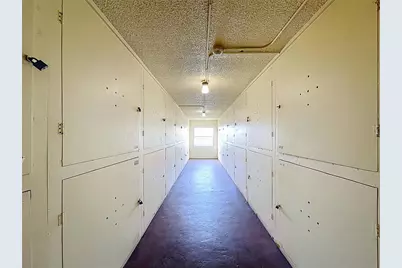 4650 Cove Circle #209, Saint Petersburg, FL 33708 - Photo 21