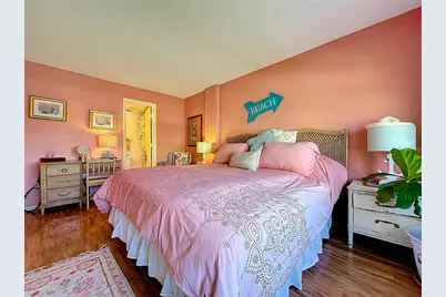 4650 Cove Circle #209, Saint Petersburg, FL 33708 - Photo 13