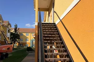 10764 70th Ave, Seminole, FL 33772 - Photo 17