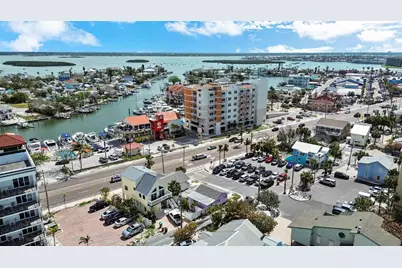 27 Dolphin Drive, Treasure Island, FL 33706 - Photo 15