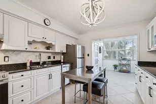 1338 Snell Isle Blvd NE, Saint Petersburg, FL 33704 - Photo 17