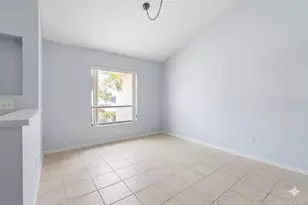 2111 W View Dr, Sun City Center, FL 33573 - Photo 3