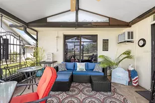 2111 W View Dr, Sun City Center, FL 33573 - Photo 17