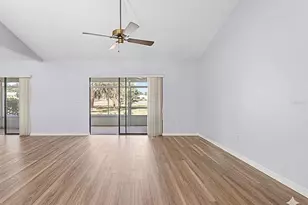 2111 W View Dr, Sun City Center, FL 33573 - Photo 7