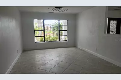 2001 Country Club Court, Plant City, FL 33566 - Photo 3
