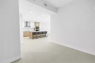 275 1st Ave S, Saint Petersburg, FL 33701 - Photo 11