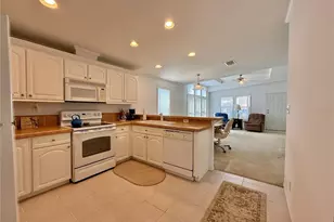 209 S Port Royal Ln, Apollo Beach, FL 33572 - Photo 11