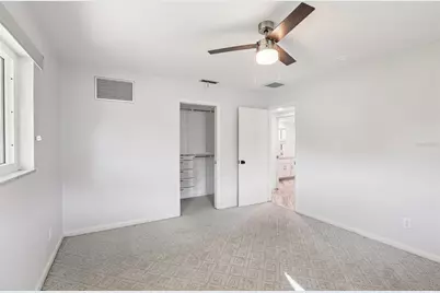 10569 Lake Vista Drive, Seminole, FL 33772 - Photo 13