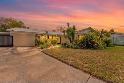 6429 N Gomez Avenue, Tampa, FL 33614 - Photo 1