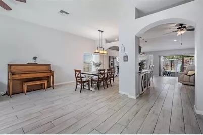 11130 Indian Oaks Drive, Tampa, FL 33625 - Photo 3