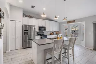 11130 Indian Oaks Dr, Tampa, FL 33625 - Photo 9