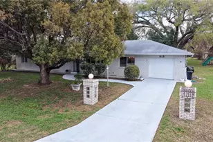 215 Morningside Dr, Valrico, FL 33594 - Photo 3