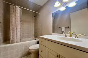 1395 Mission Dr W, Clearwater, FL 33759 - Photo 13