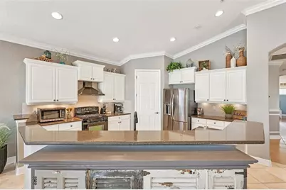 1435 Emerald Dunes Drive, Sun City Center, FL 33573 - Photo 11