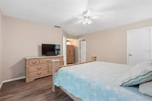 19029 US Hwy 19 N, Clearwater, FL 33764 - Photo 17